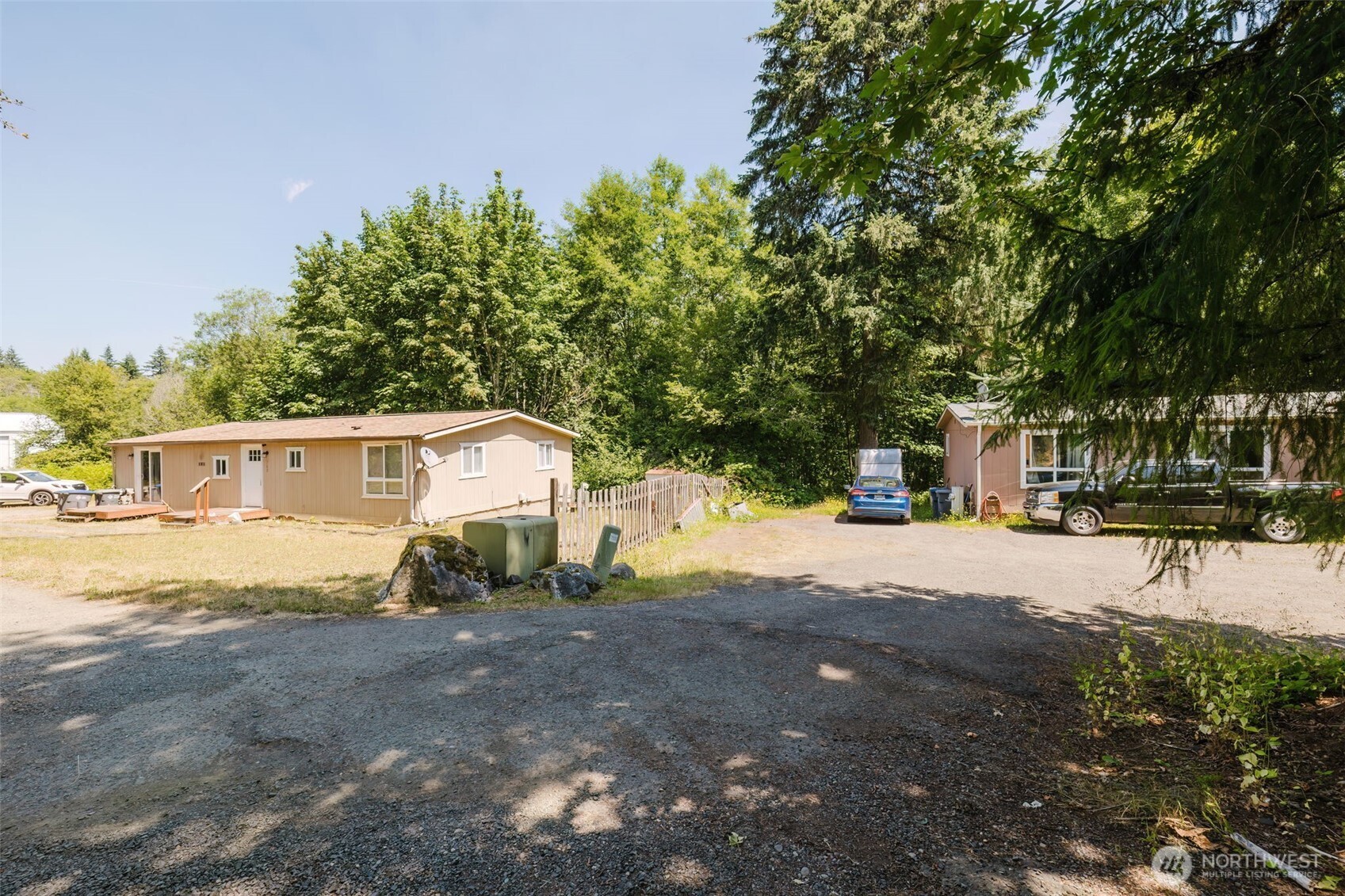 property viewer photo 21