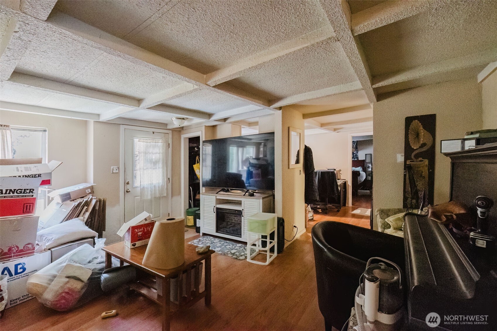 property viewer photo 3