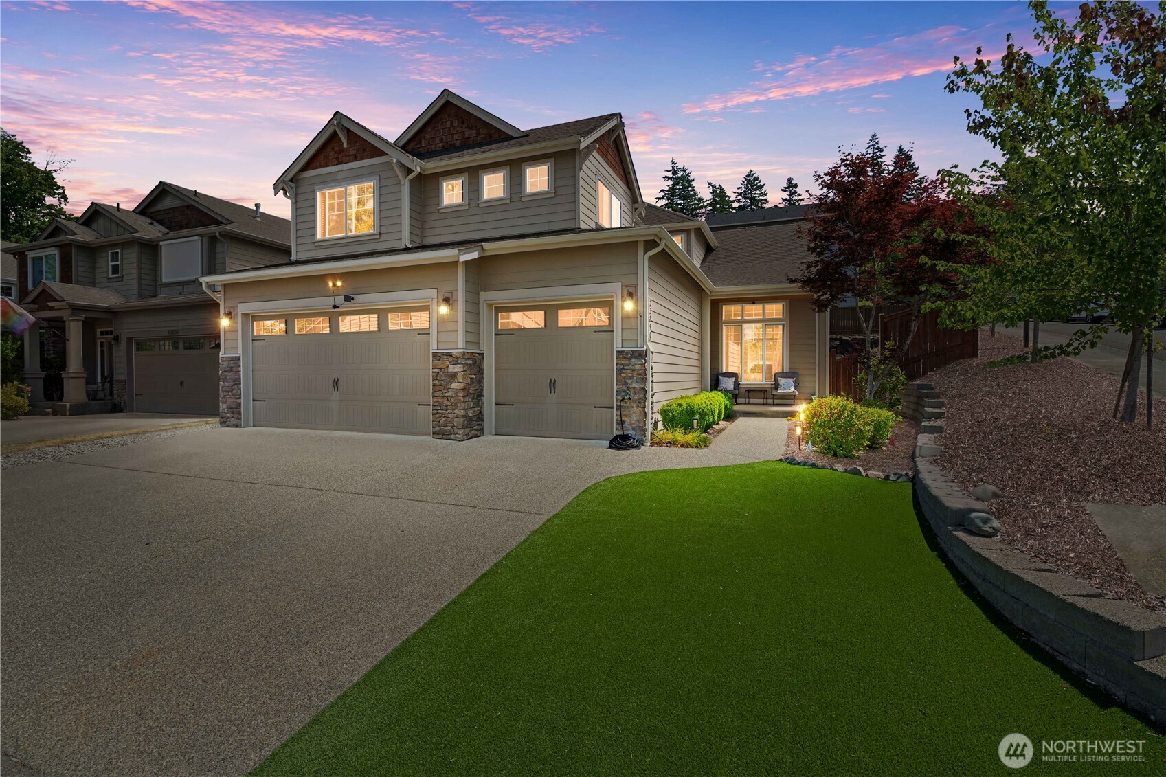 main property photo 0