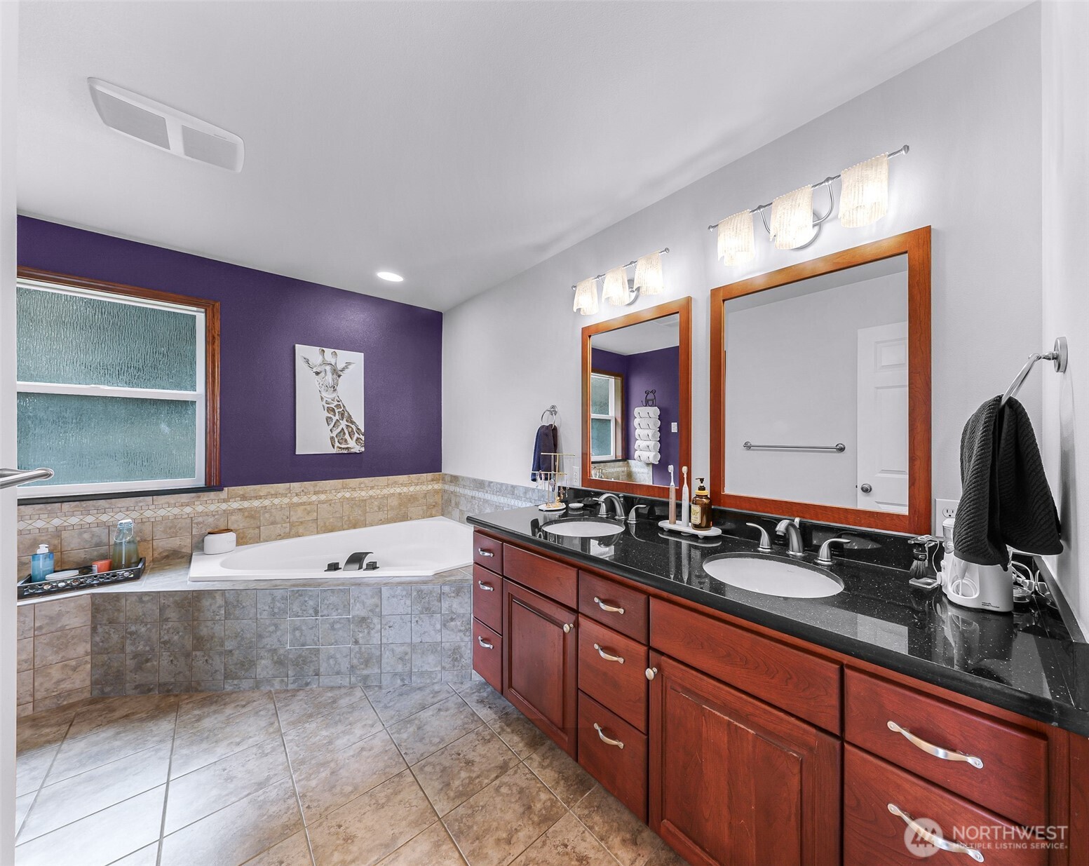 property viewer photo 19