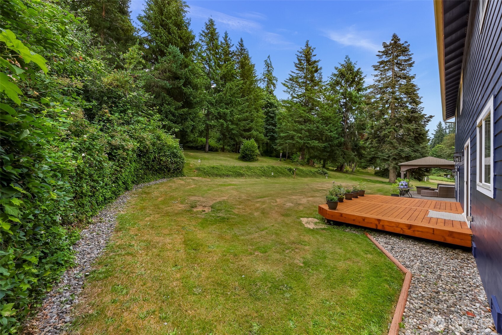 property viewer photo 31