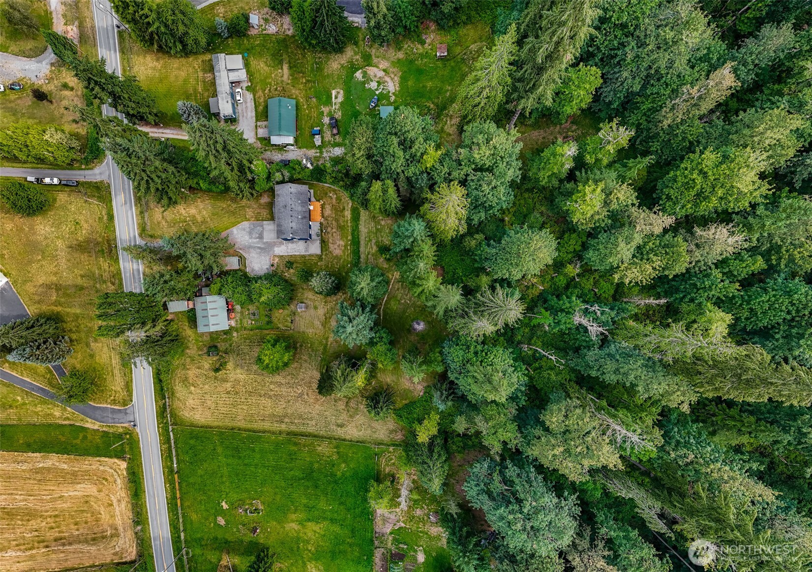 property viewer photo 37