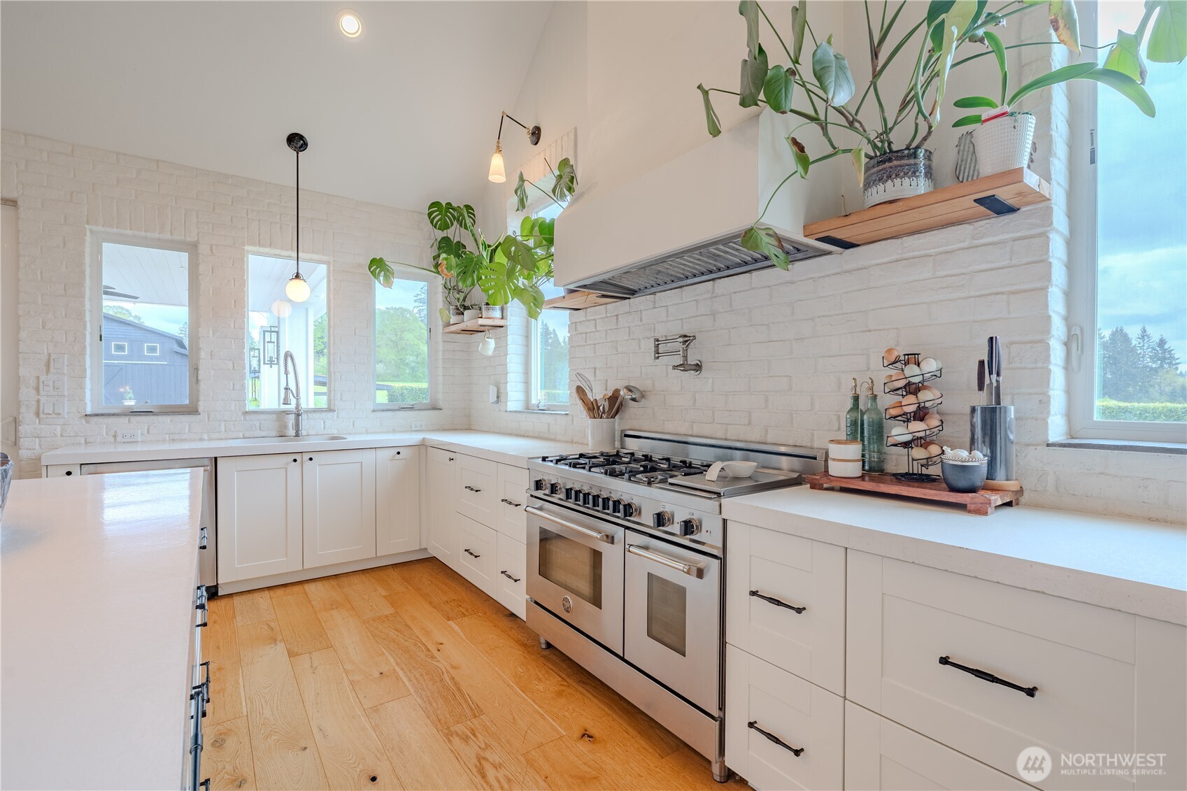 property viewer photo 14