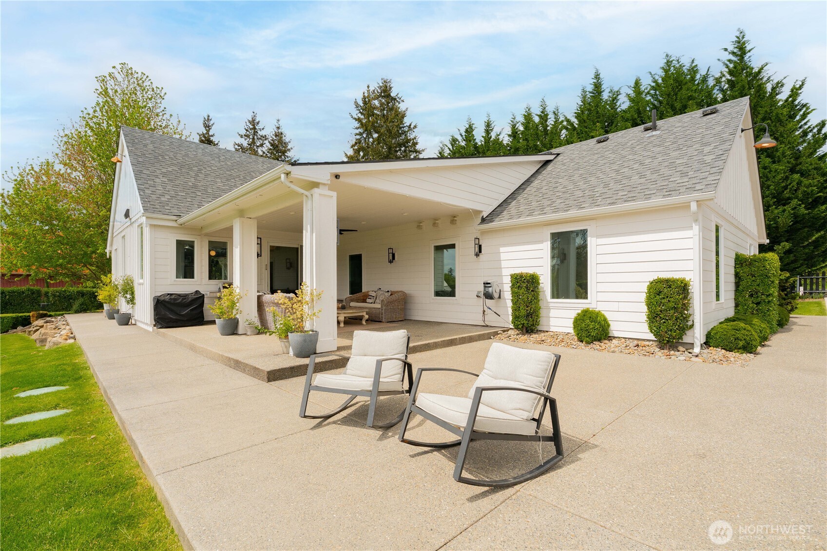 property viewer photo 27