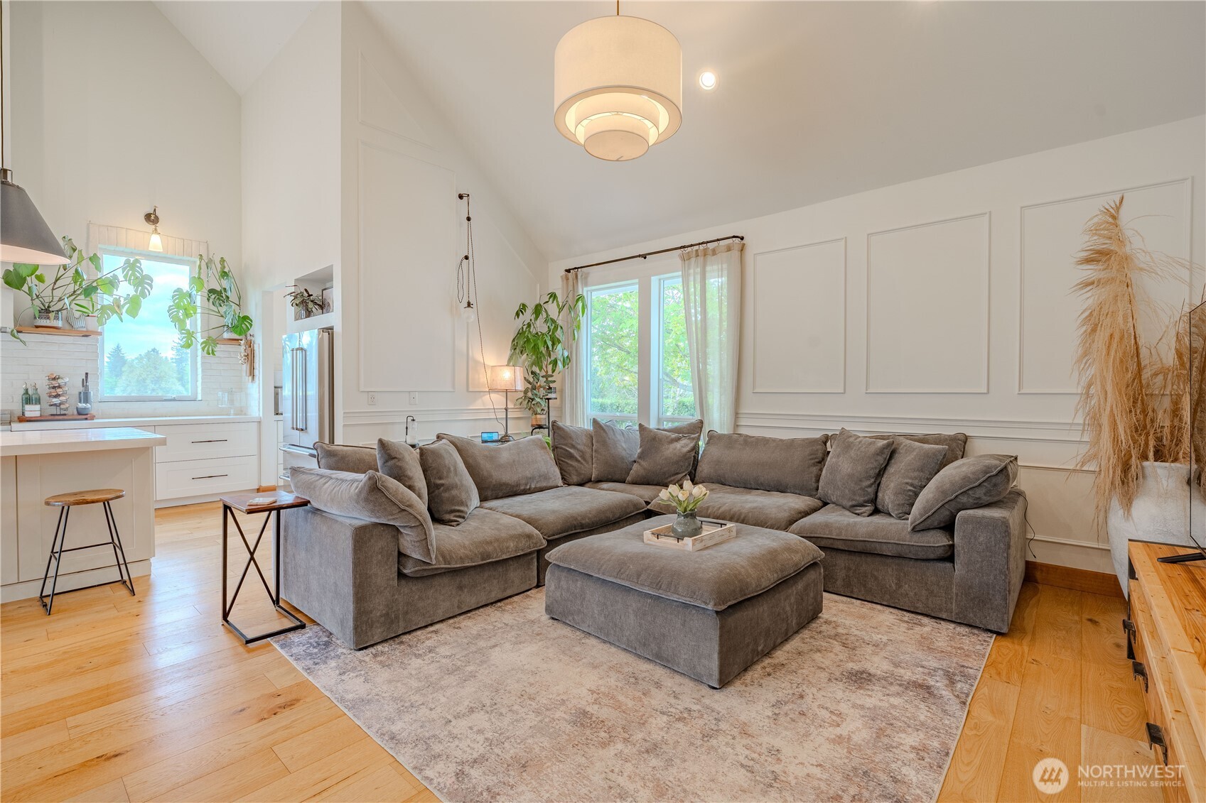property viewer photo 8
