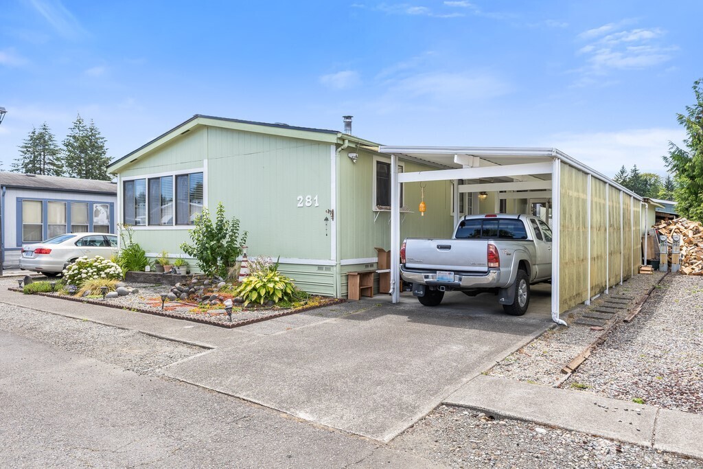main property photo 0