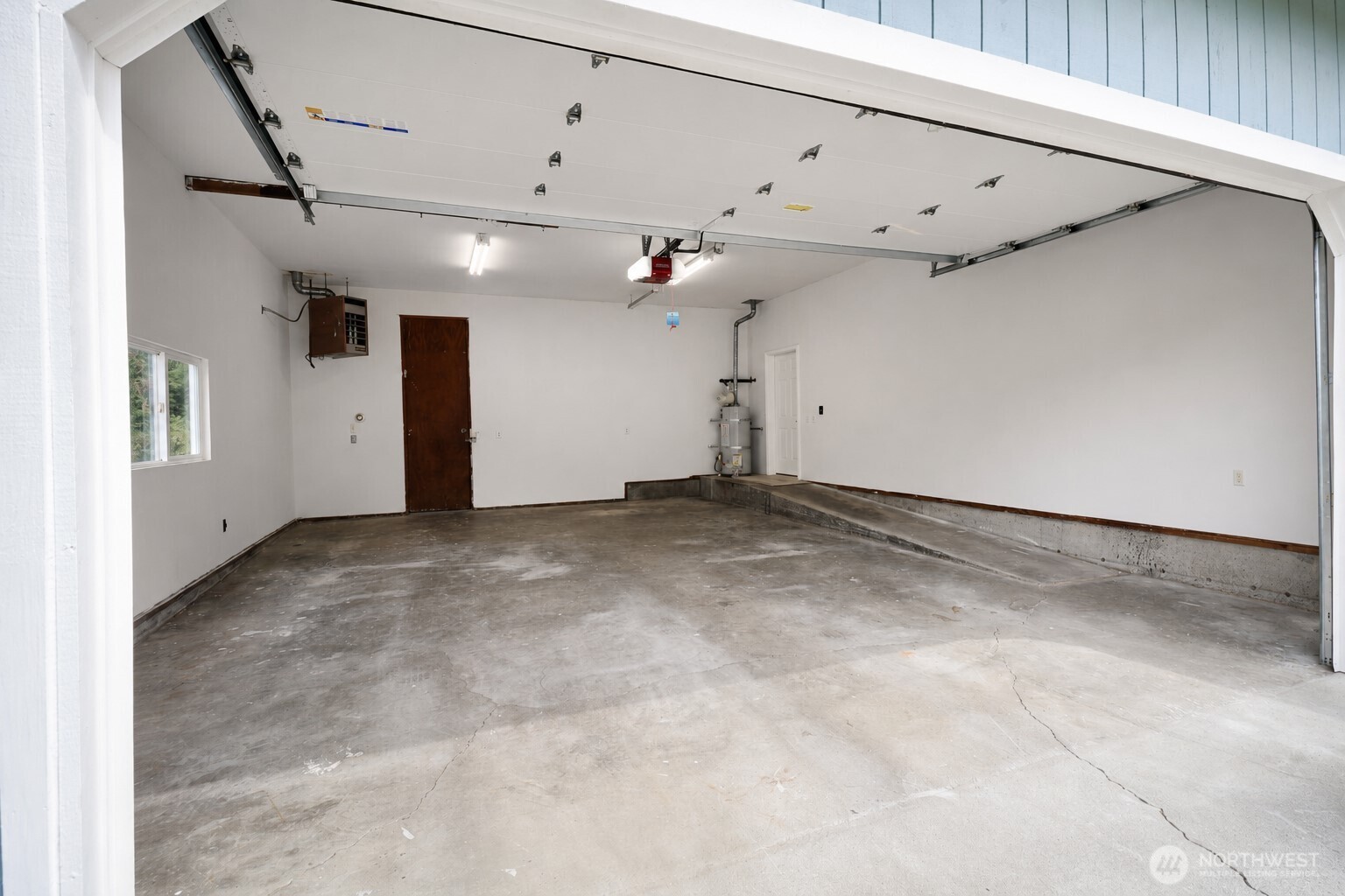 property viewer photo 19