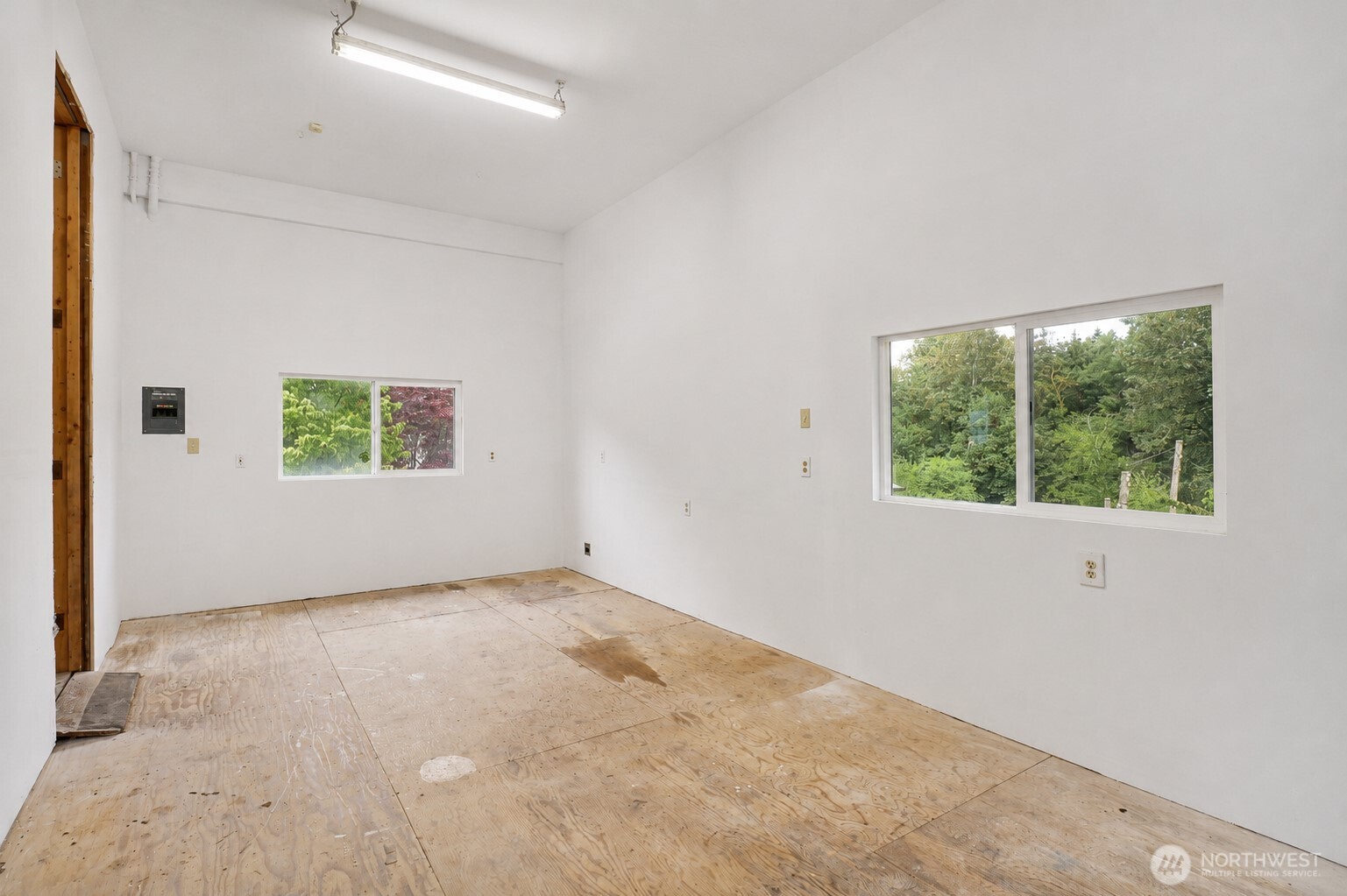 property viewer photo 20