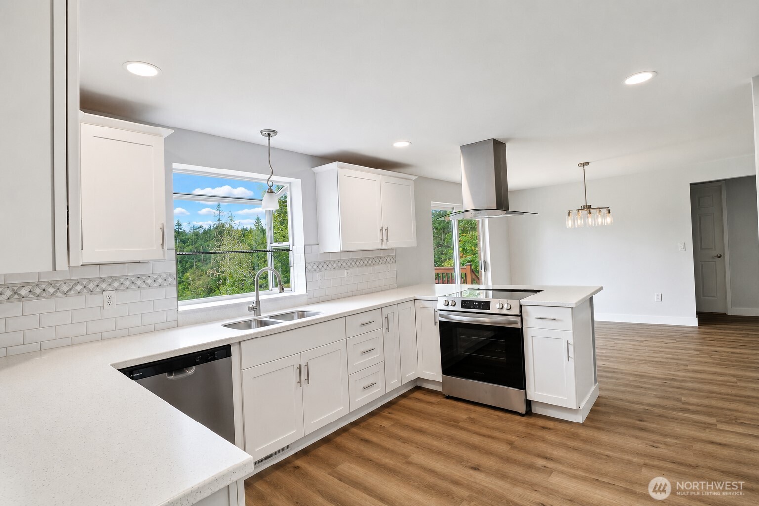 property viewer photo 3