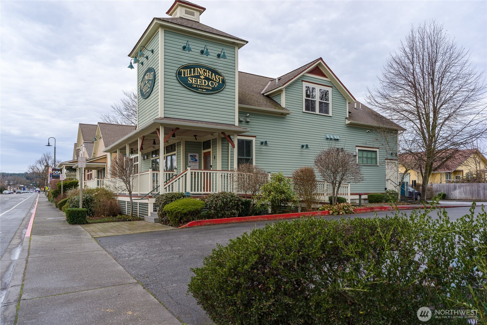 main property photo 17
