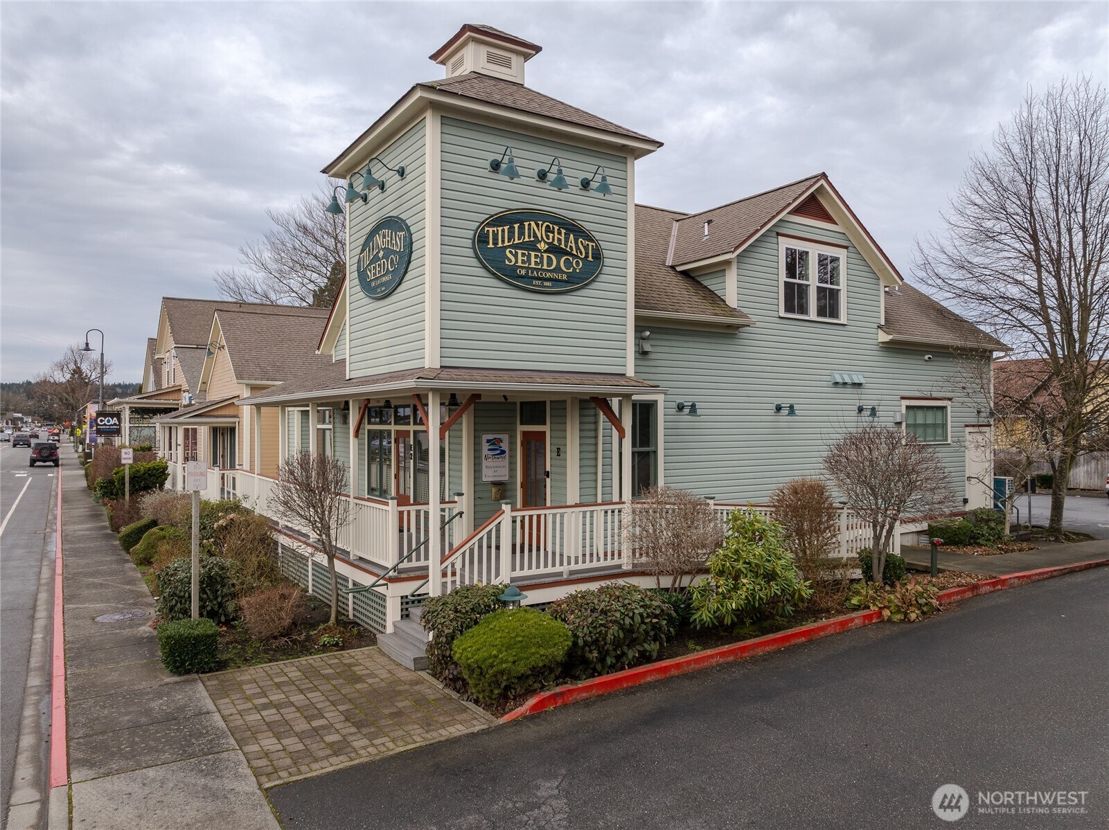 main property photo 23