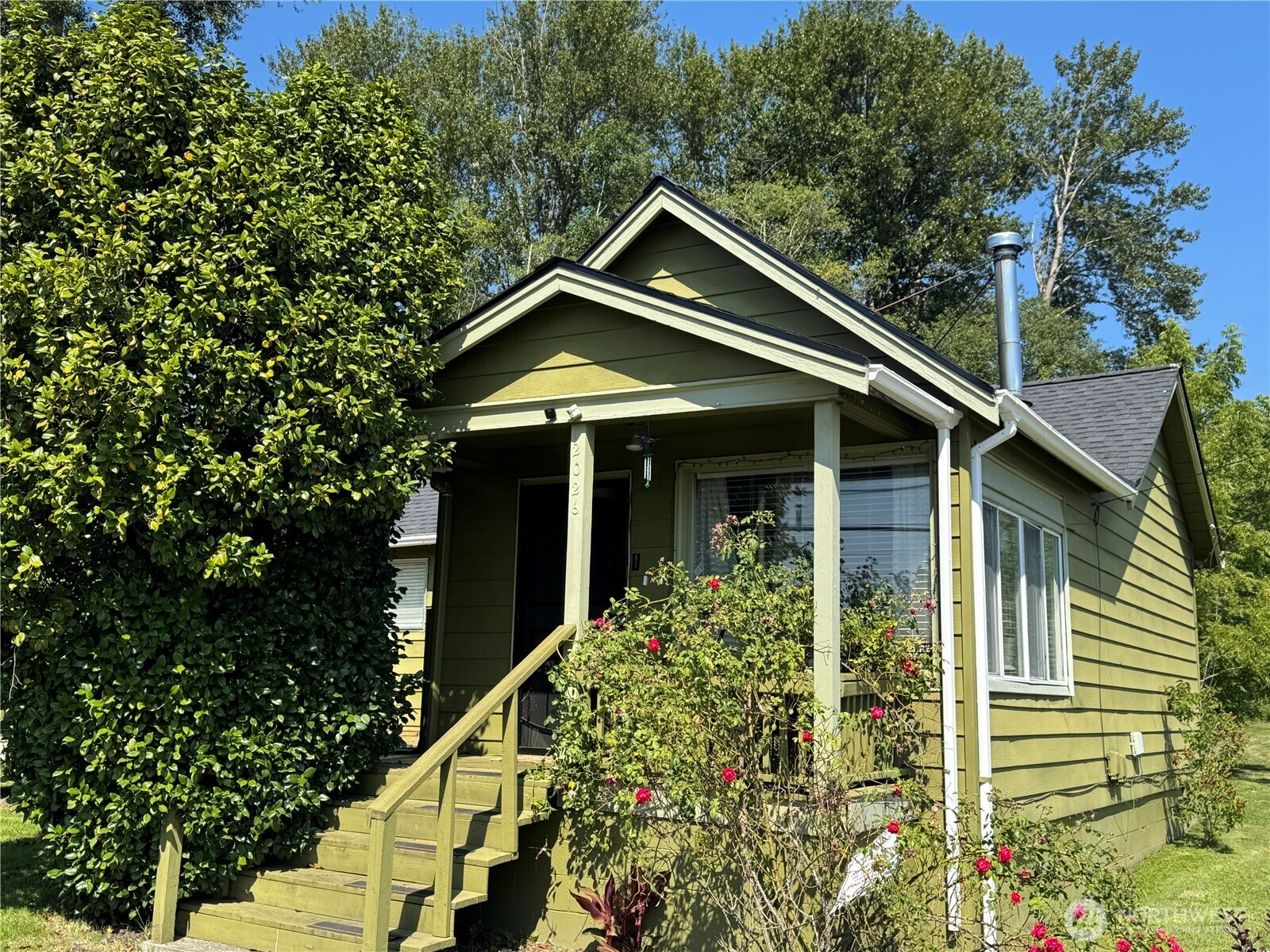 main property photo 2