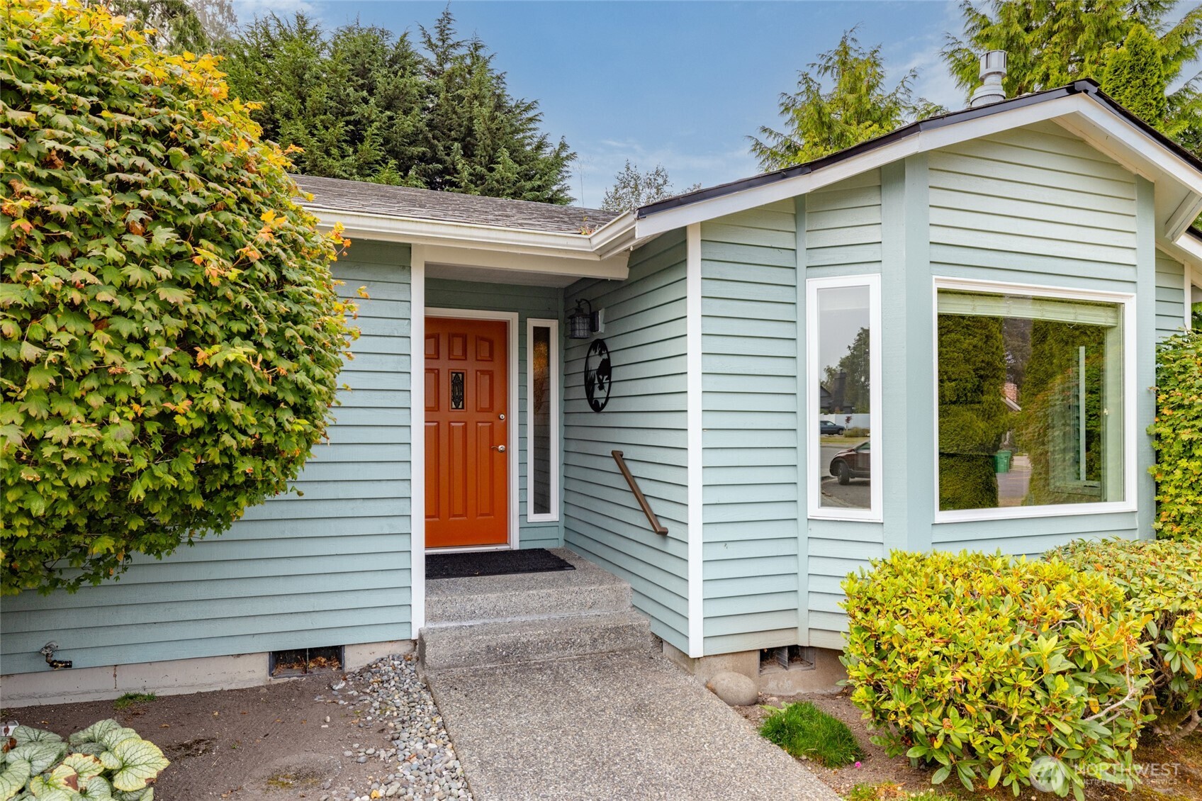 property viewer photo 1