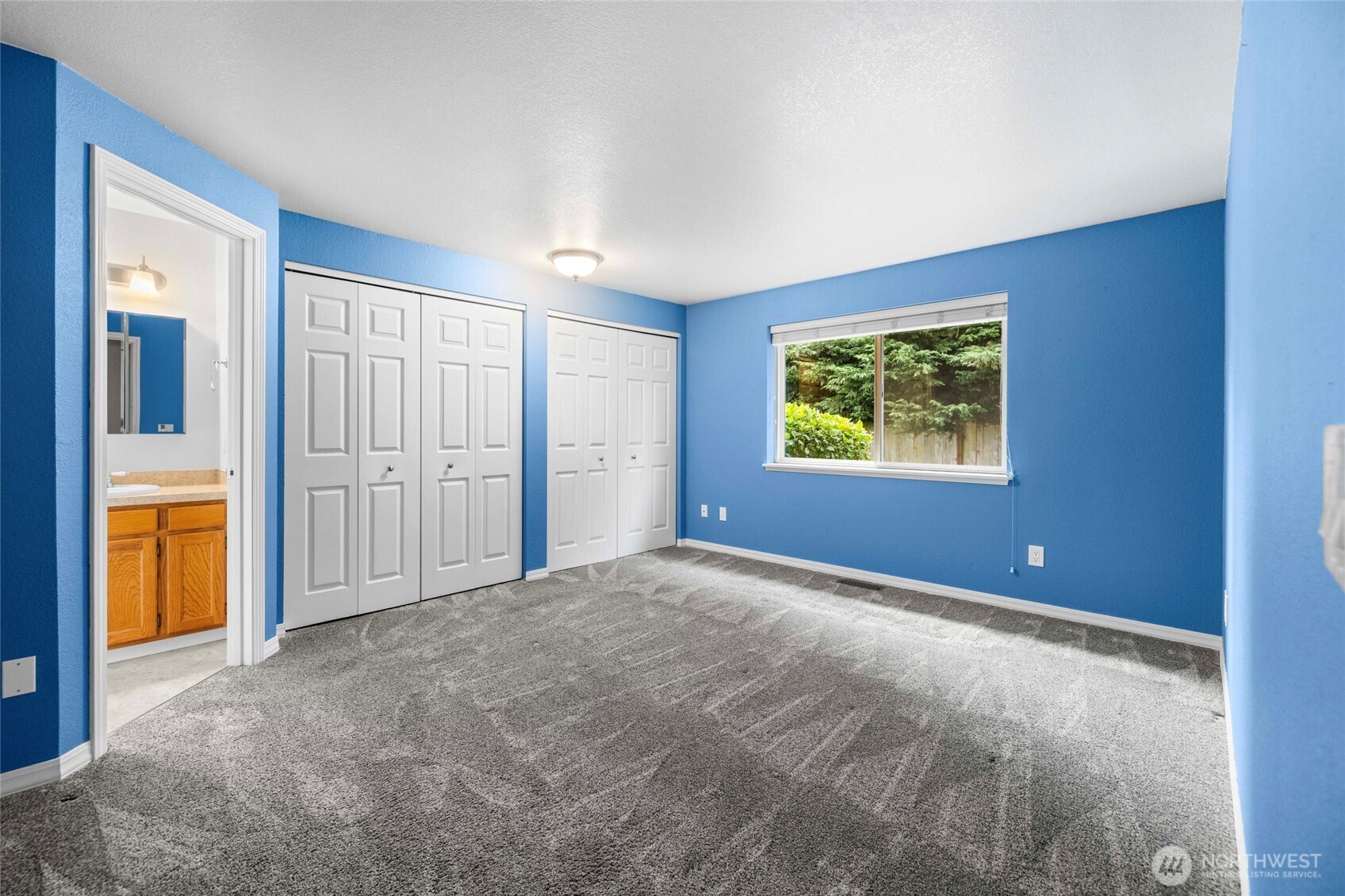 property viewer photo 19