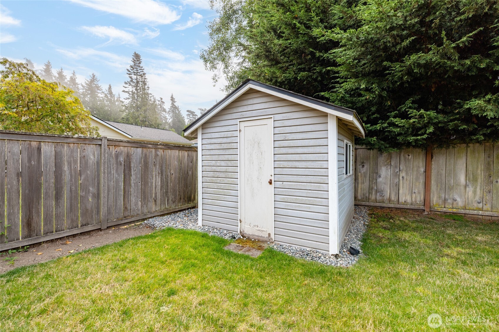 property viewer photo 24