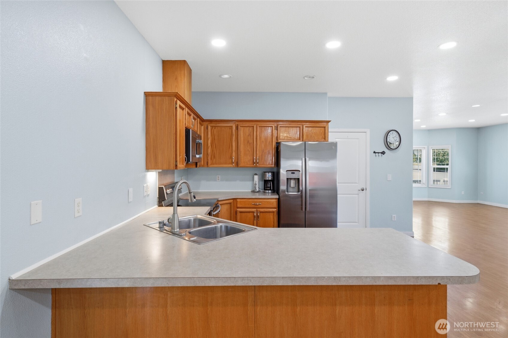 main property photo 15
