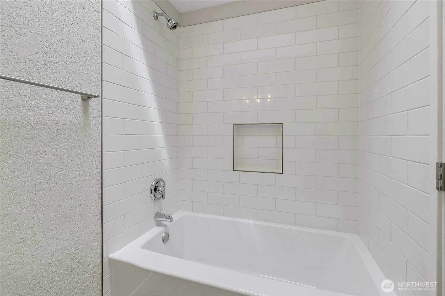 property viewer photo 14