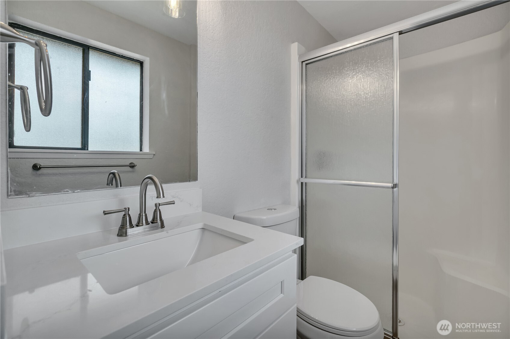 property viewer photo 17