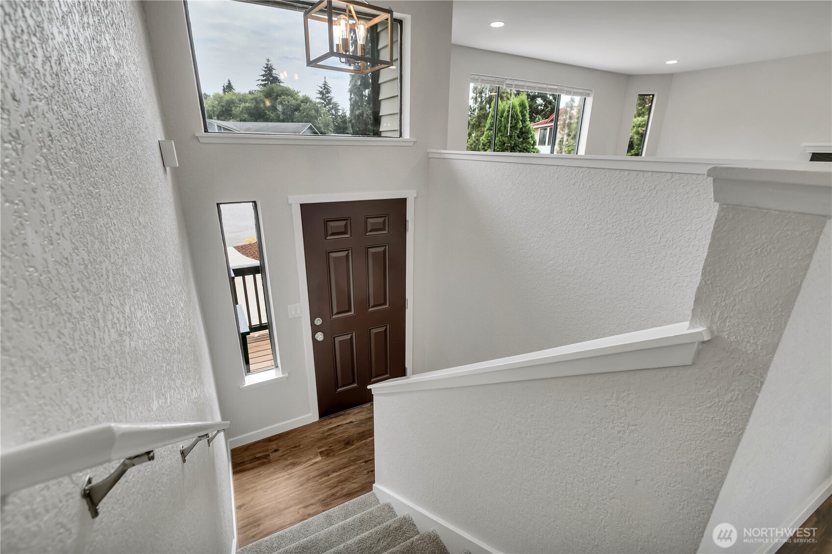 property viewer photo 19