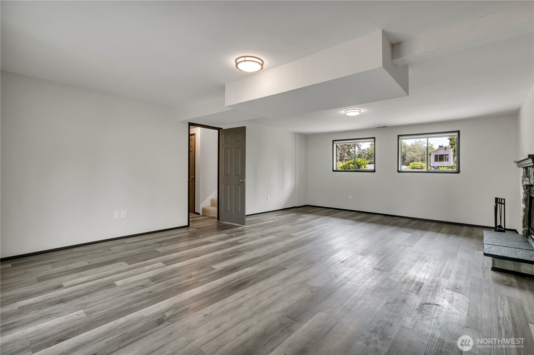 property viewer photo 22