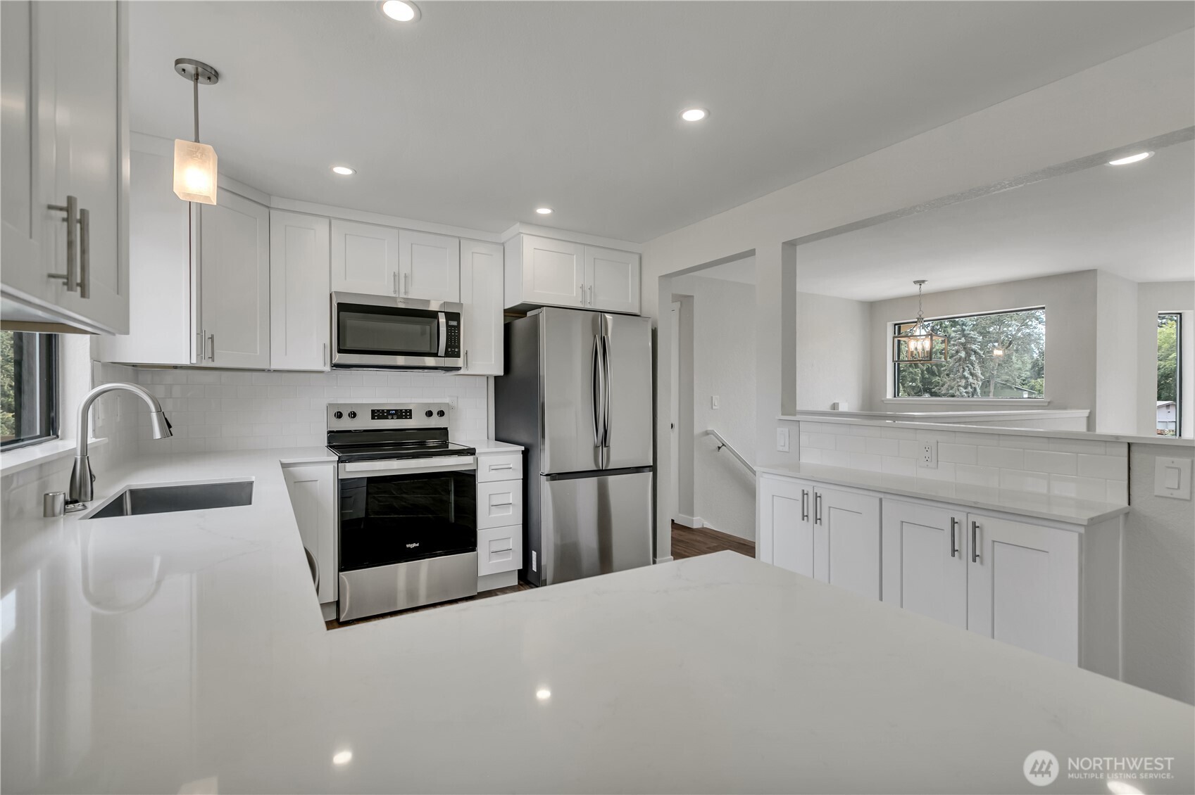 property viewer photo 8