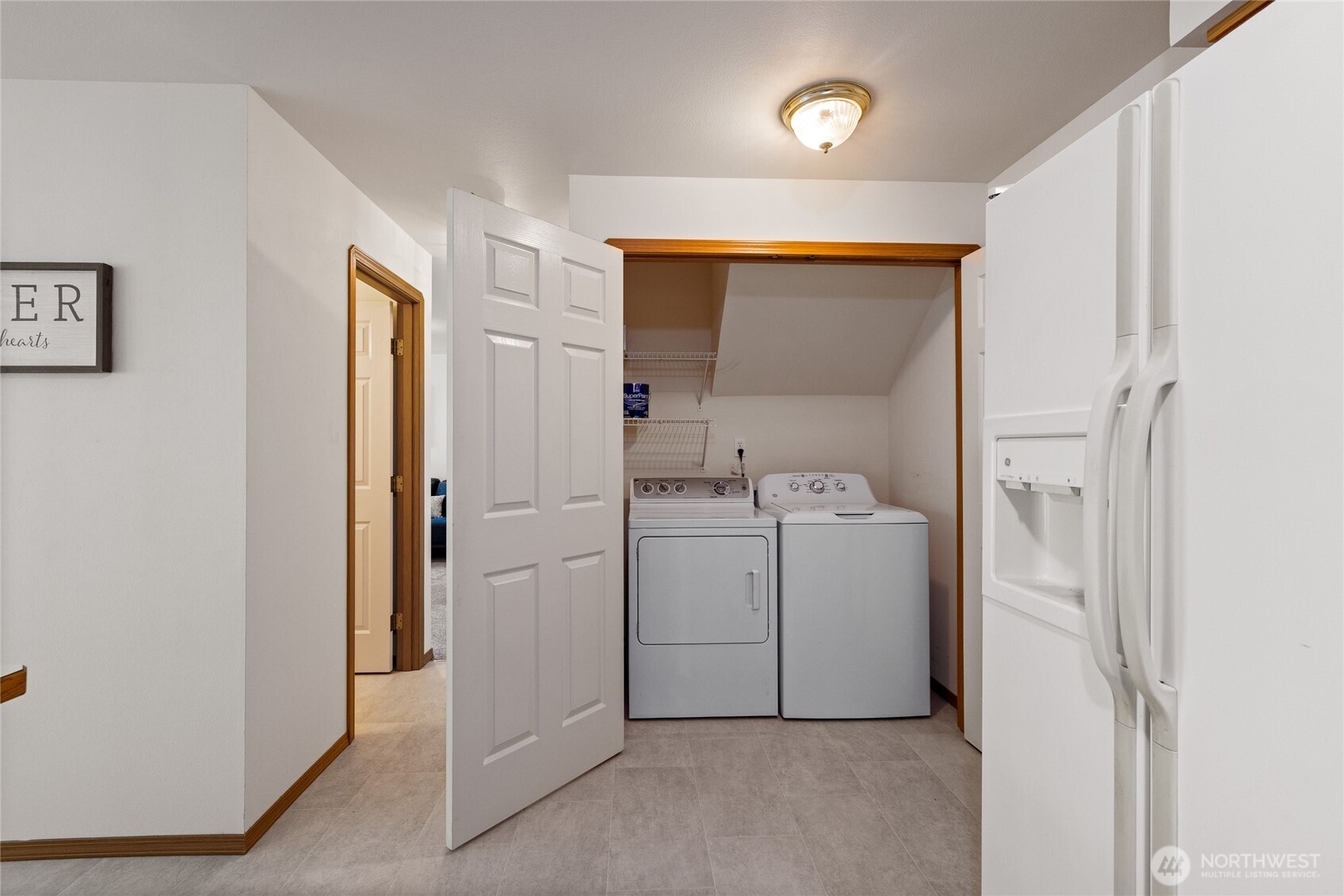 property viewer photo 13