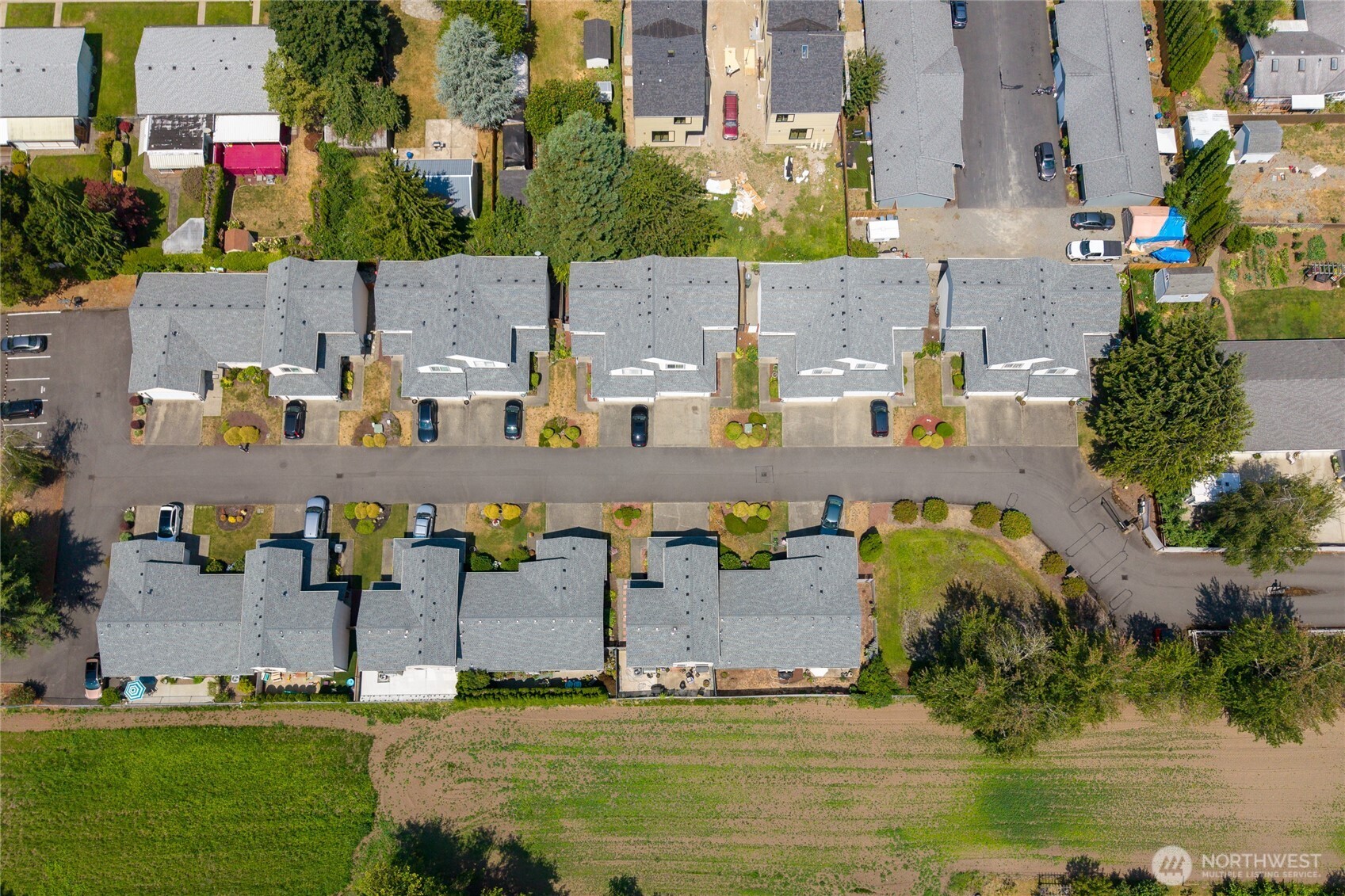 property viewer photo 31
