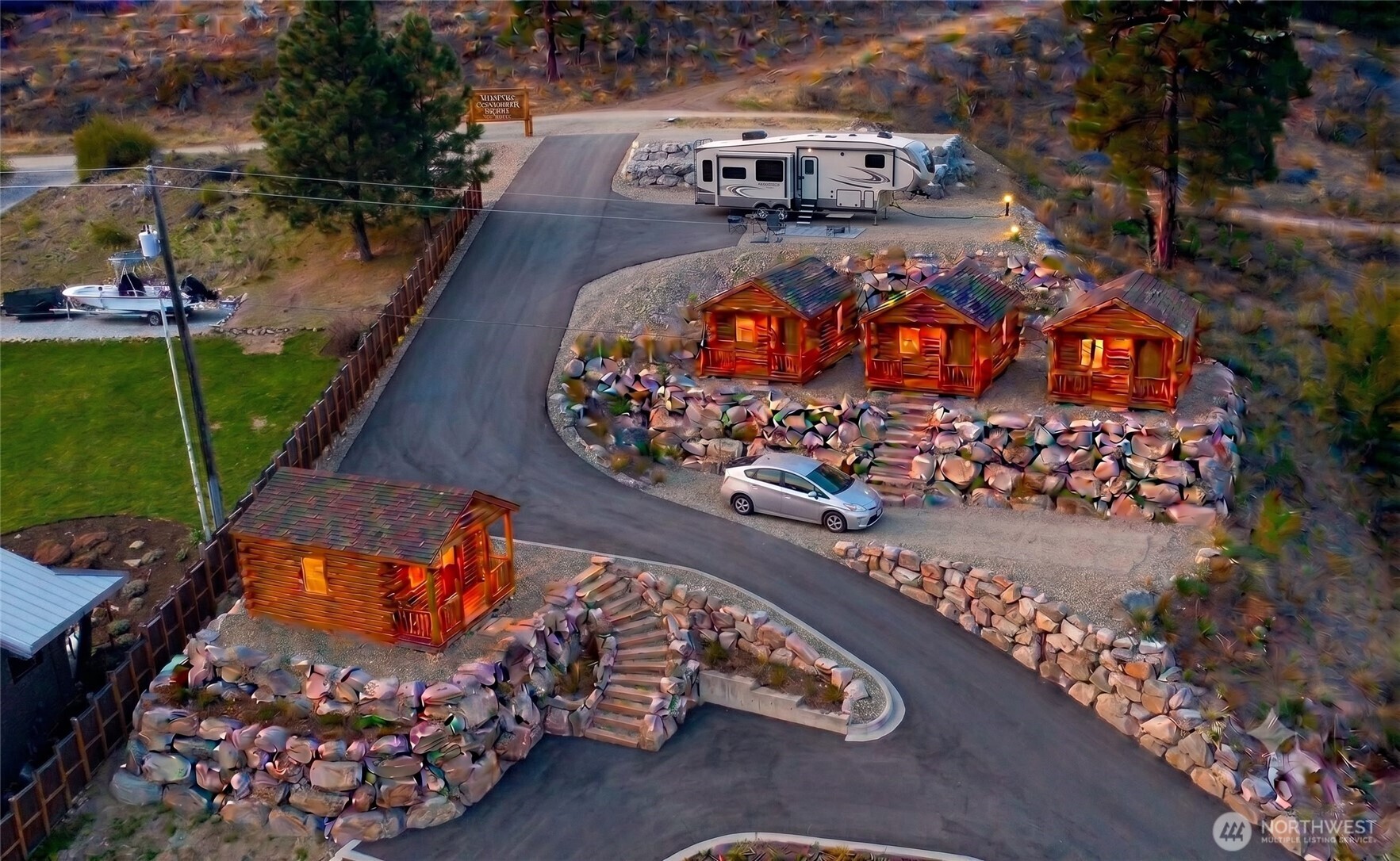 main property photo 38