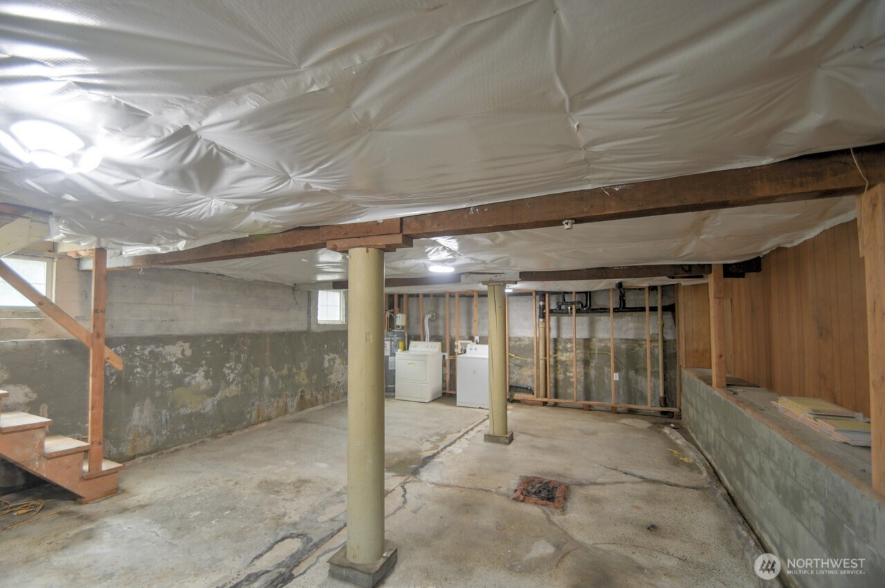 property viewer photo 25
