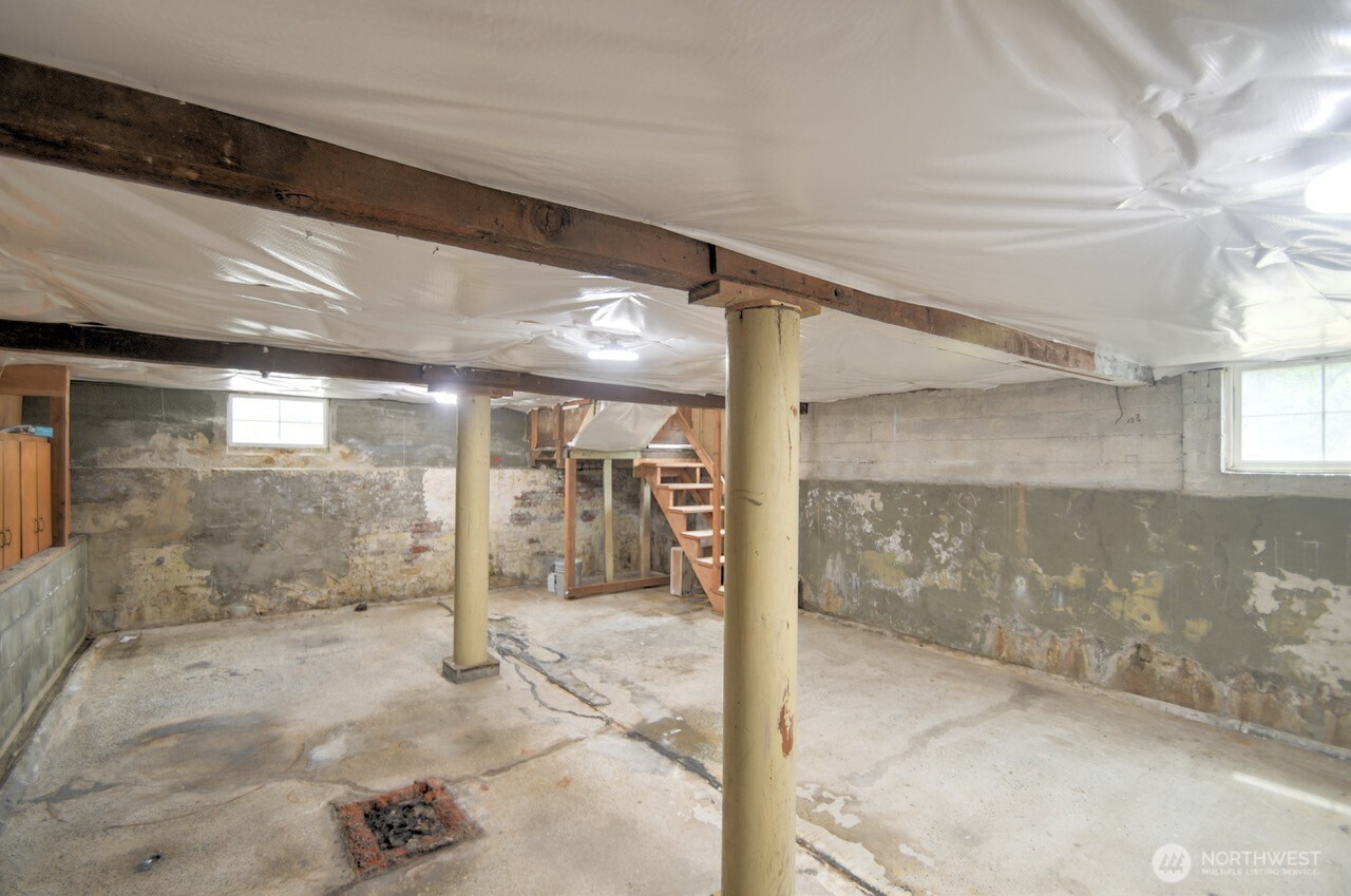 property viewer photo 26