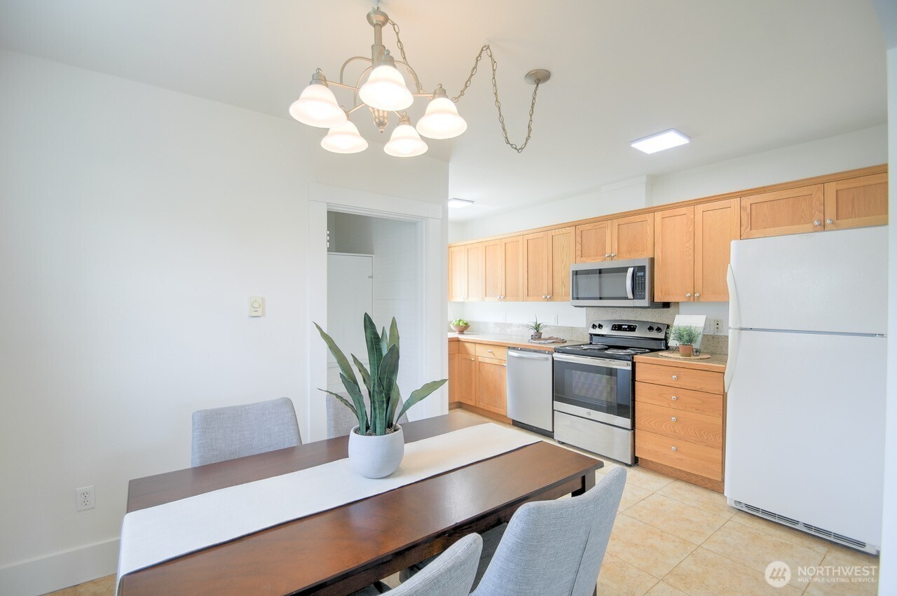 property viewer photo 7