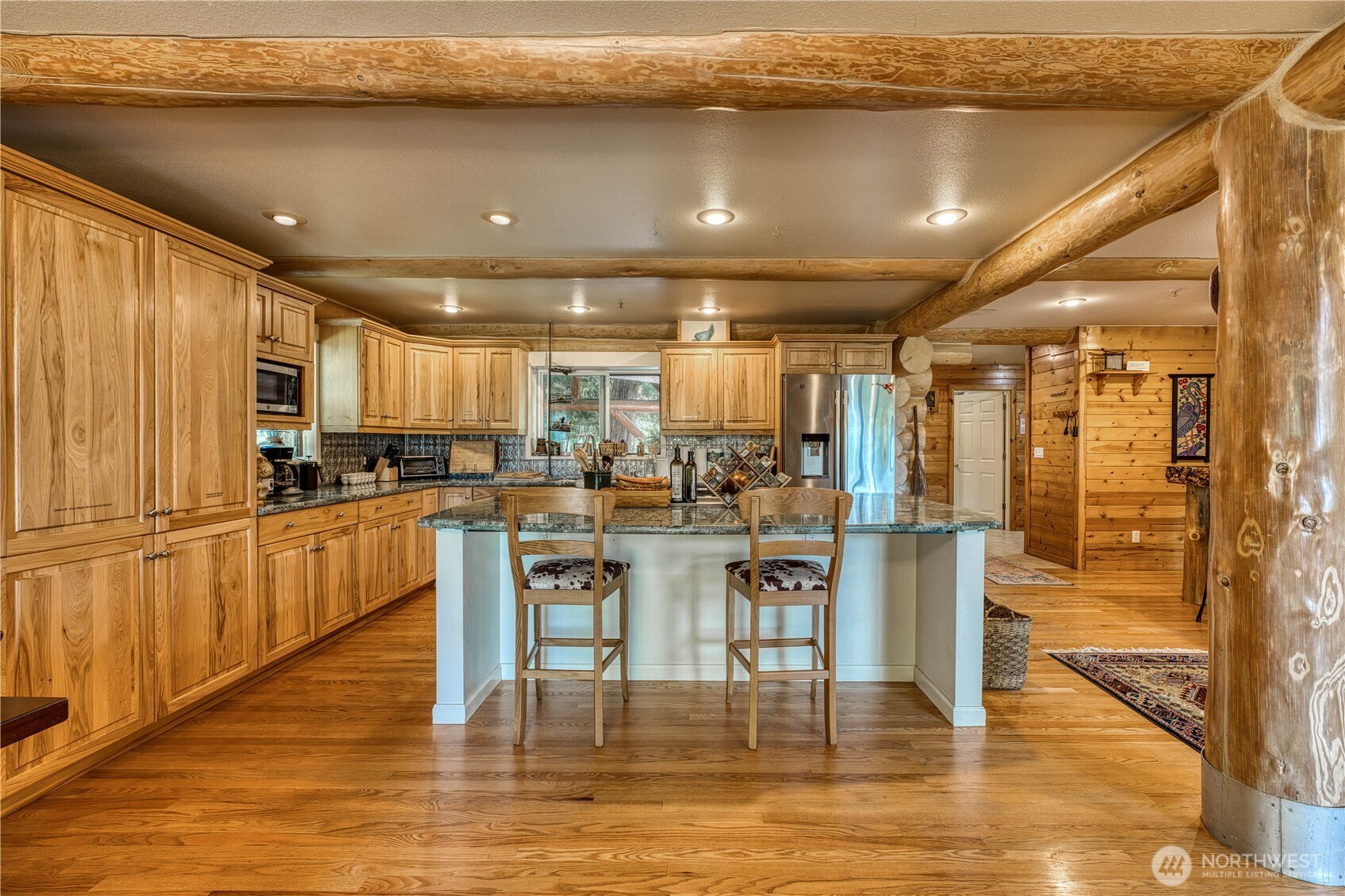 main property photo 14