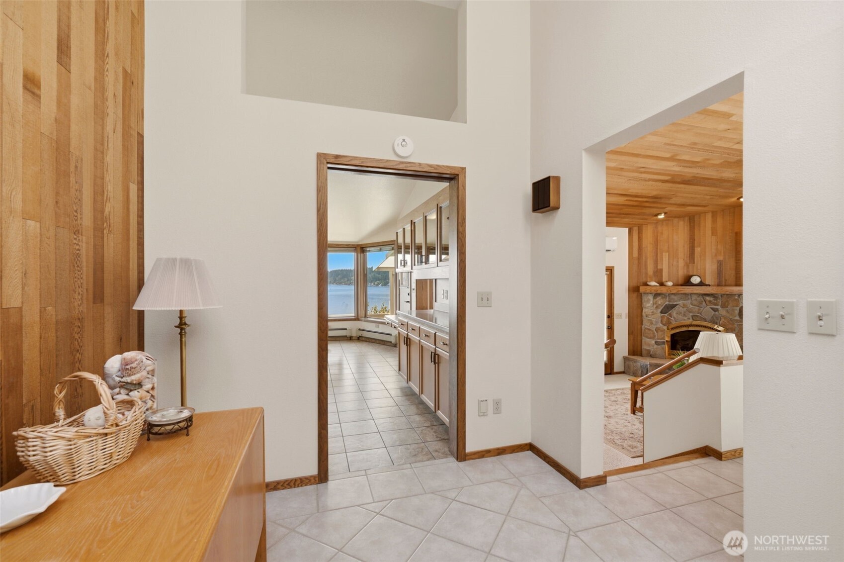 property viewer photo 9