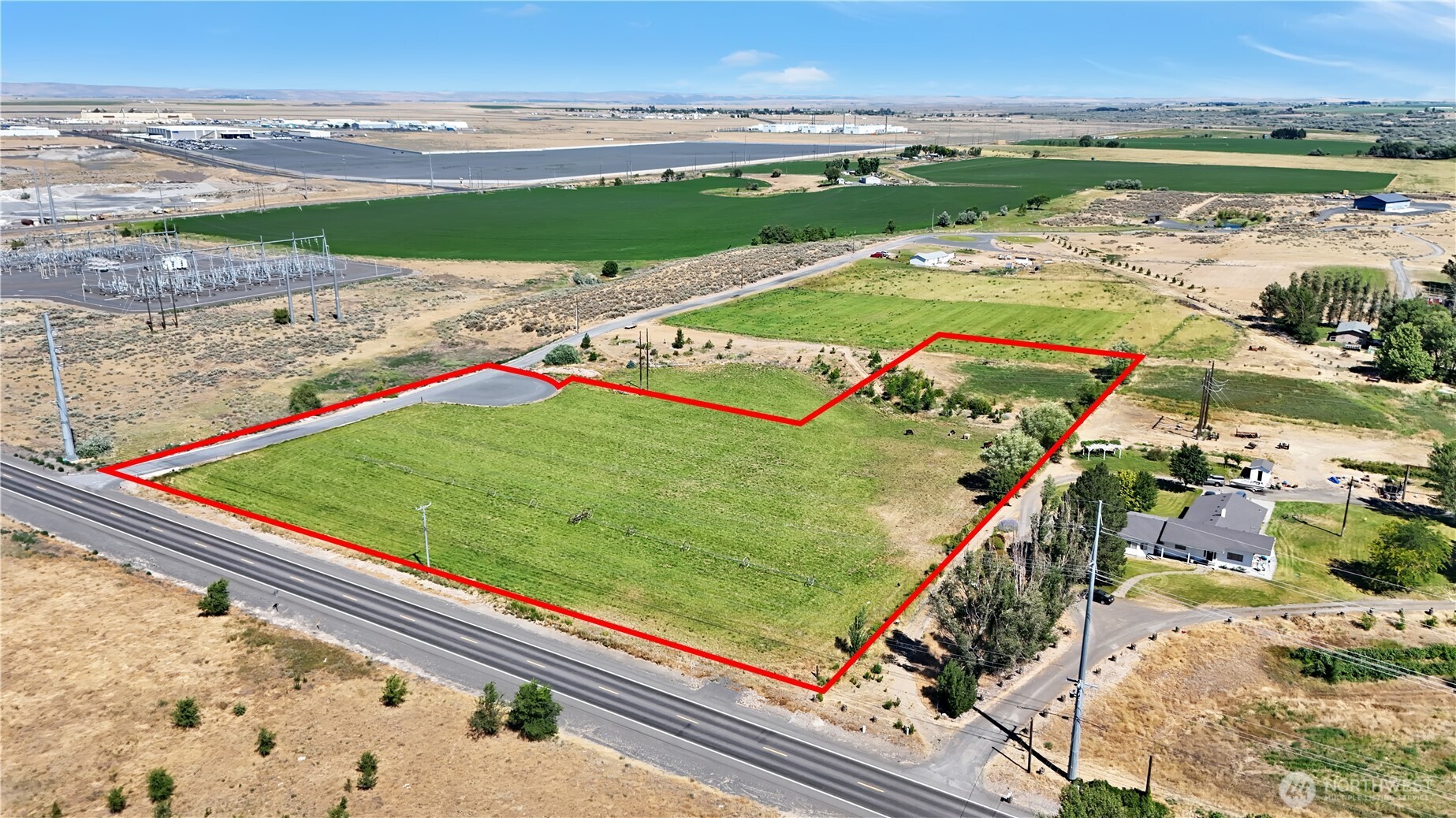 main property photo 2