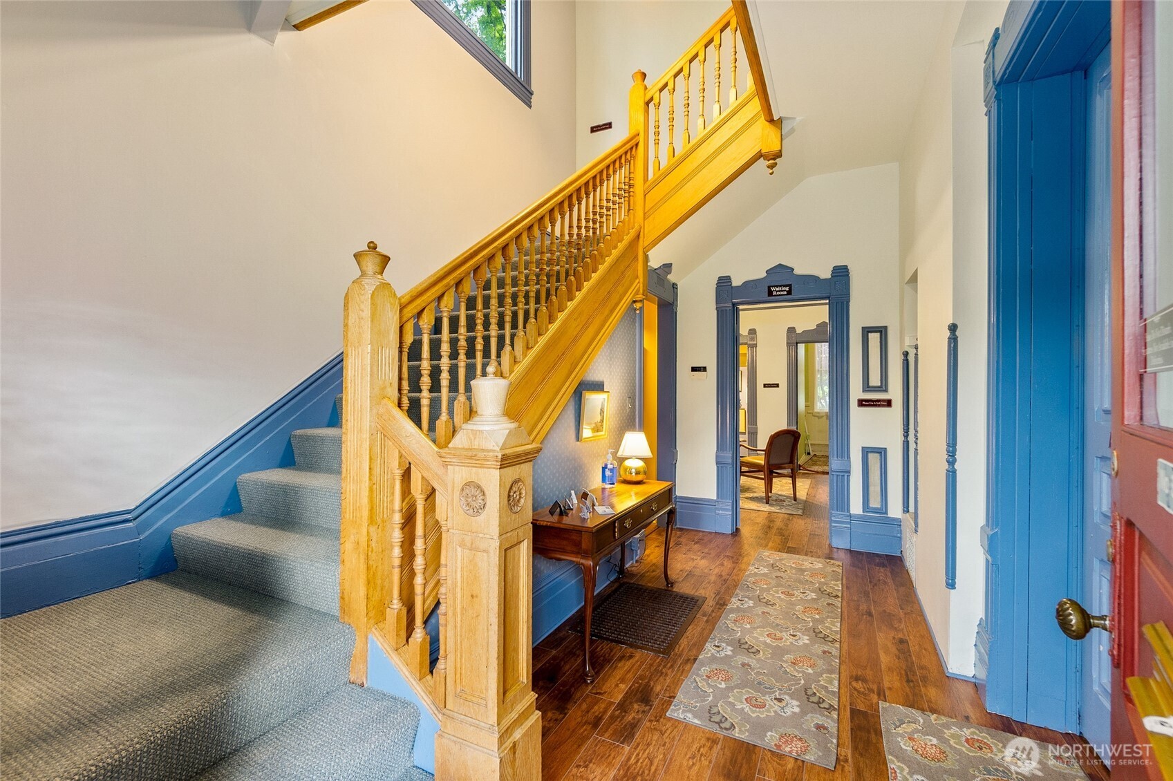 main property photo 31