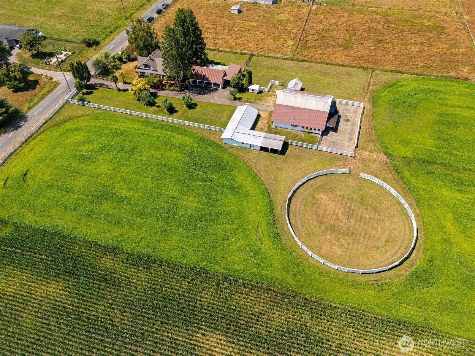 main property photo 4