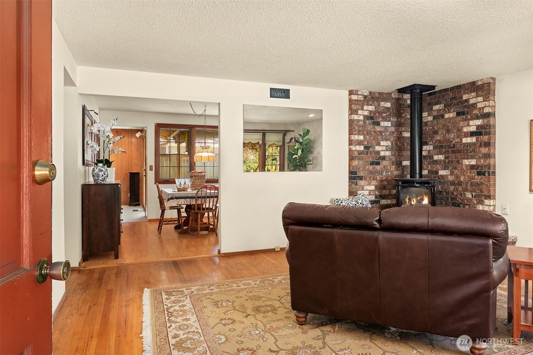 property viewer photo 1