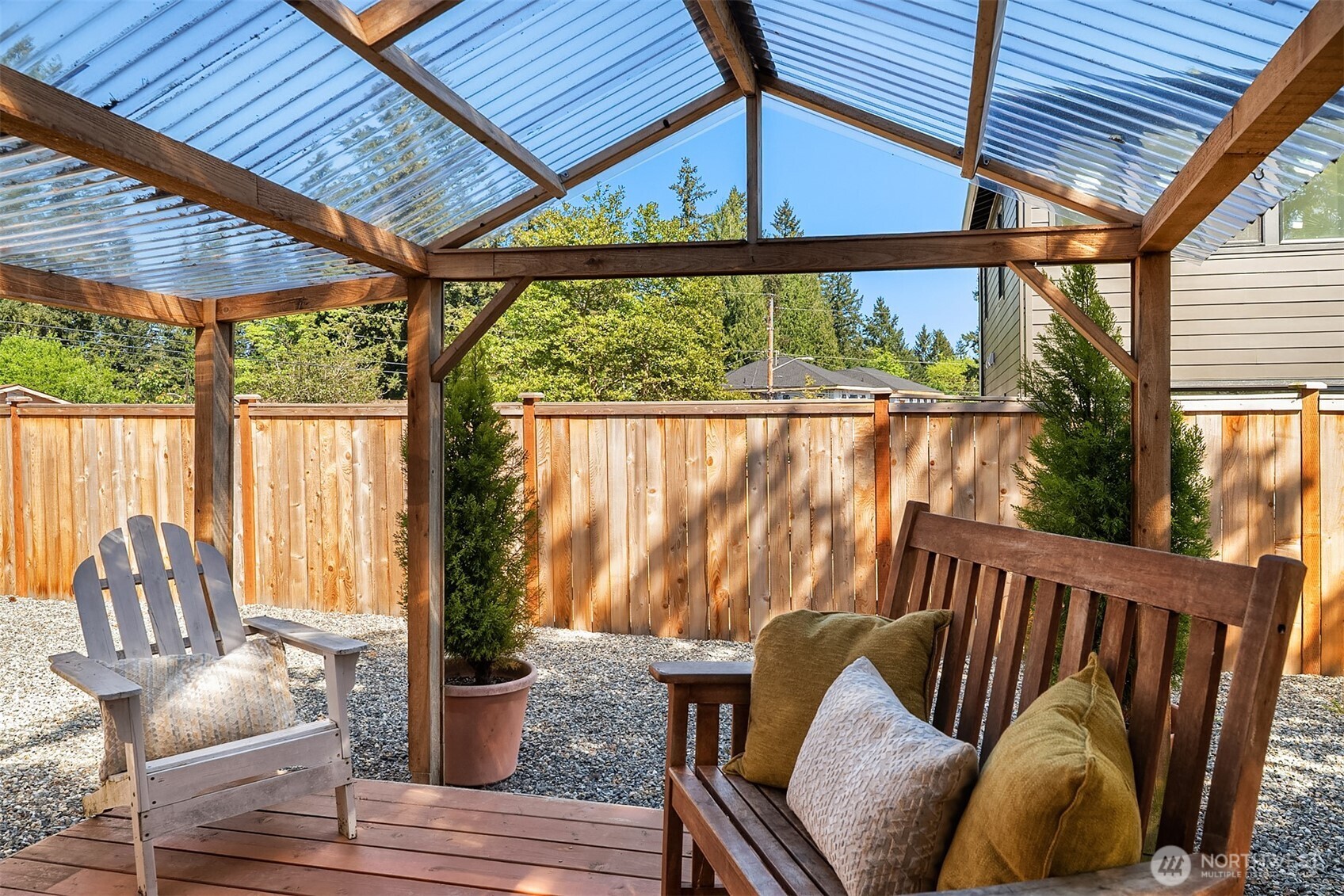 property viewer photo 20