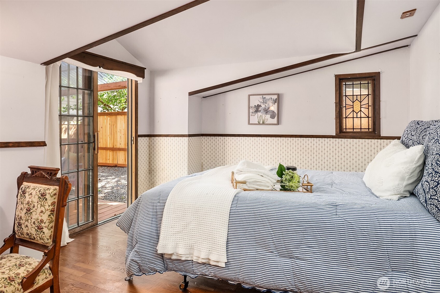 property viewer photo 21