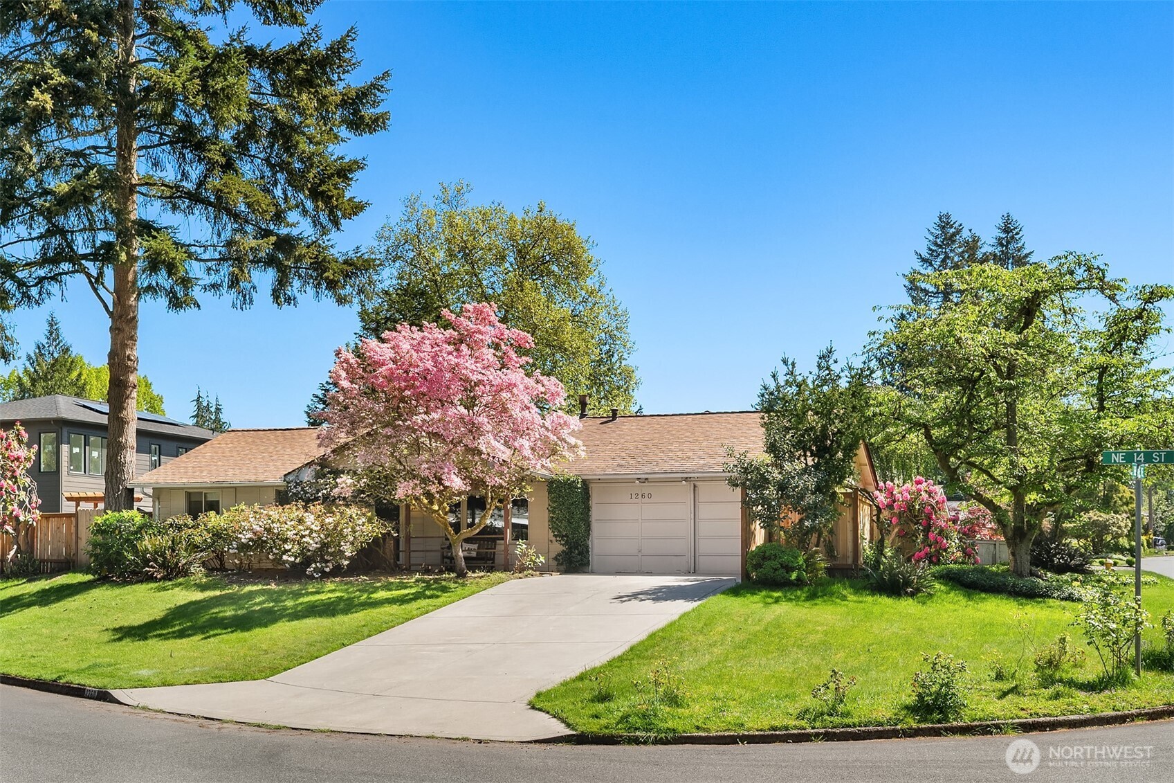 property viewer photo 24
