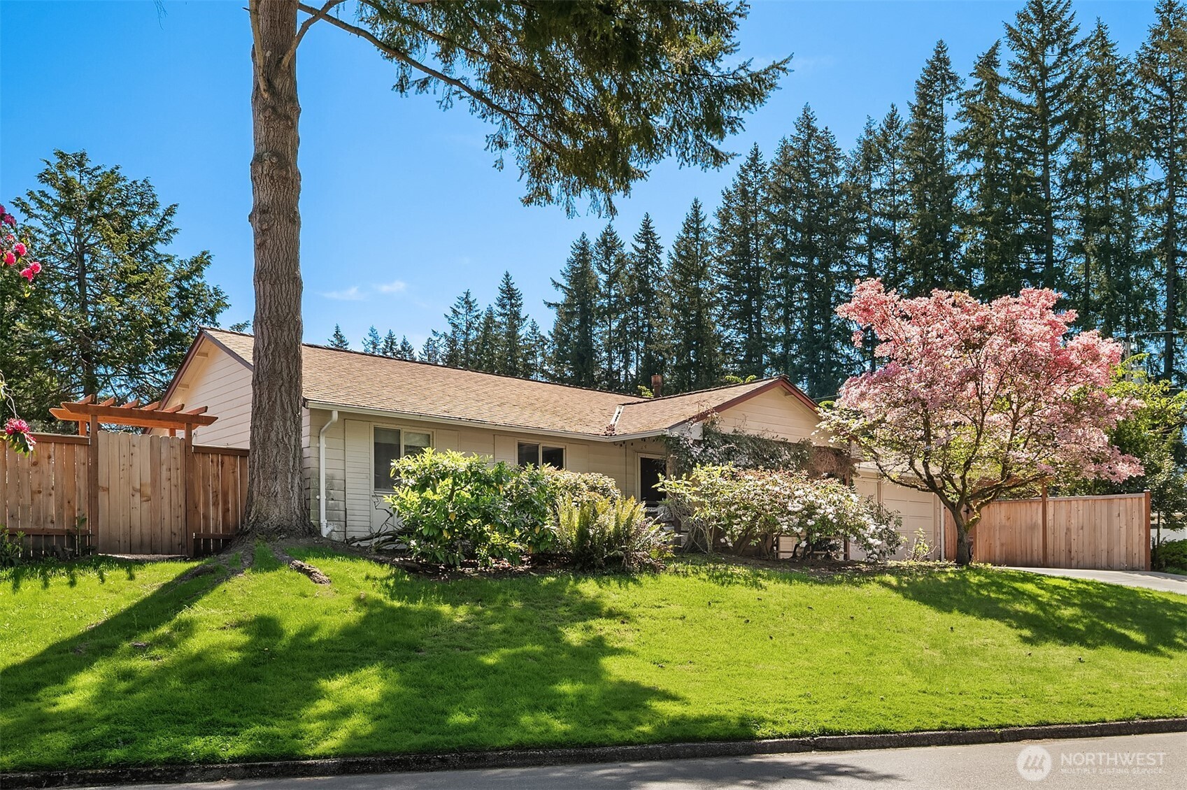property viewer photo 25