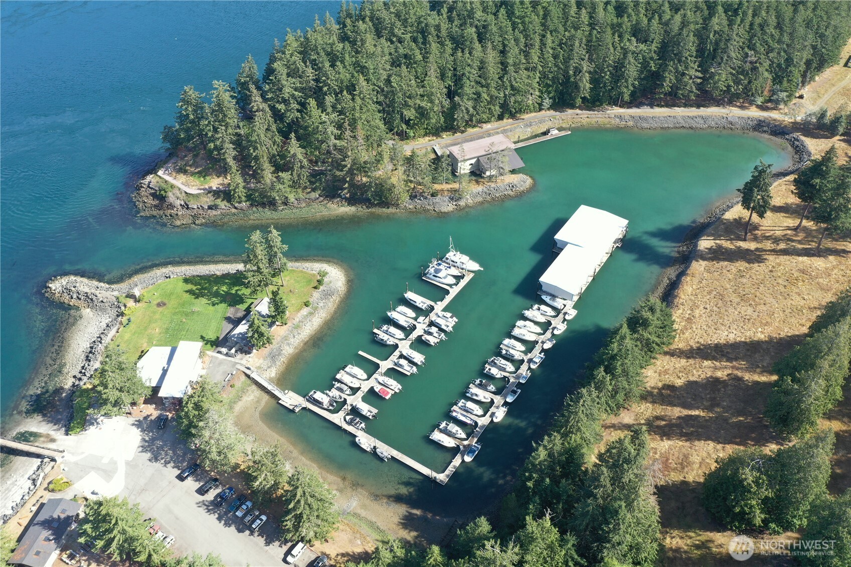 main property photo 14