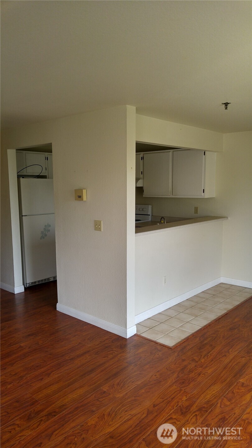 property viewer photo 15