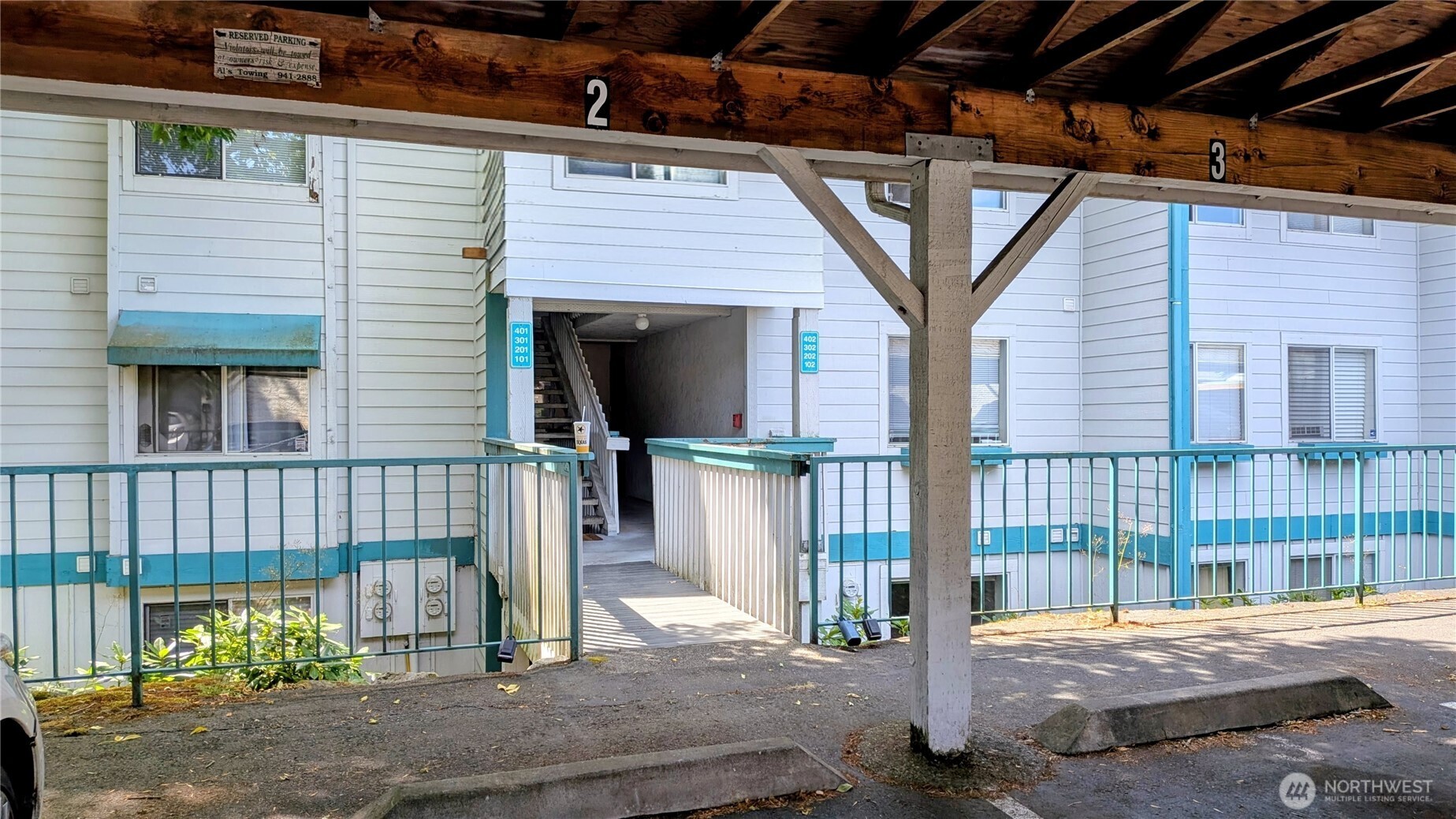 property viewer photo 2