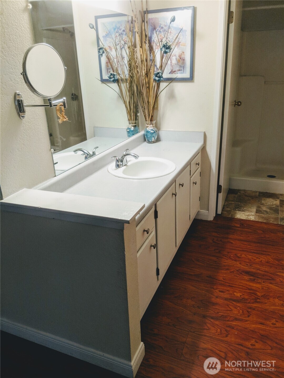 property viewer photo 21