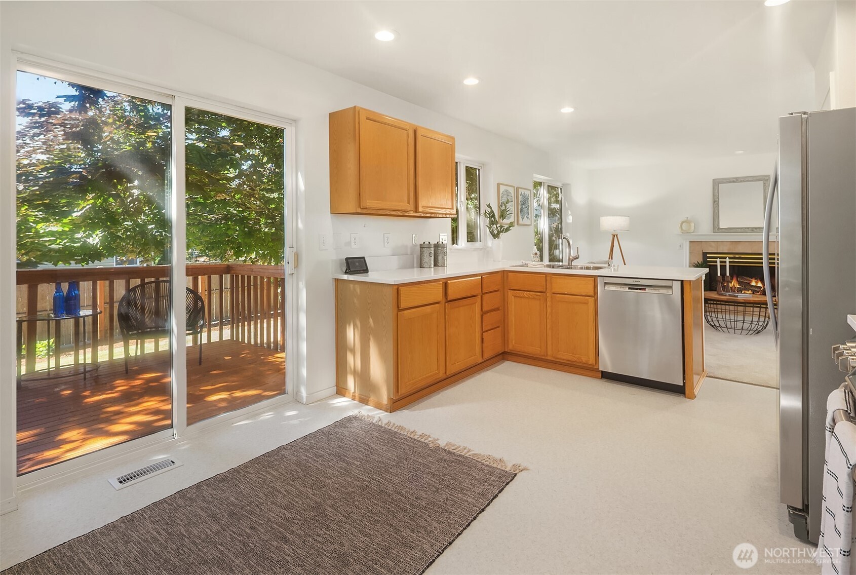 property viewer photo 7