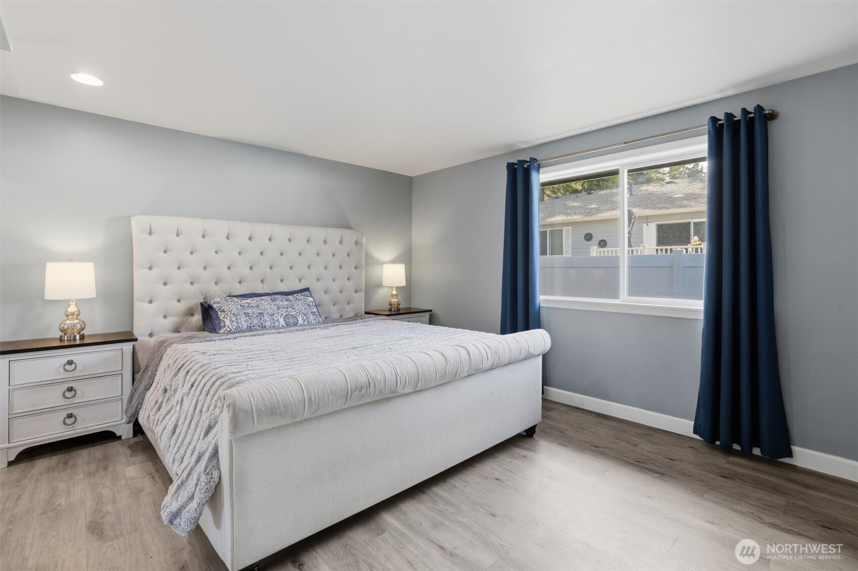 property viewer photo 21