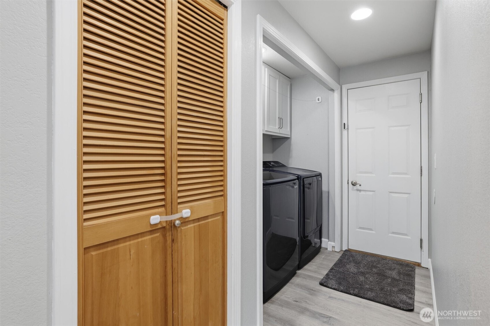 property viewer photo 28