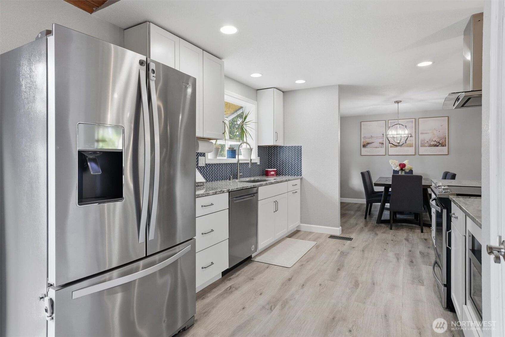 property viewer photo 7