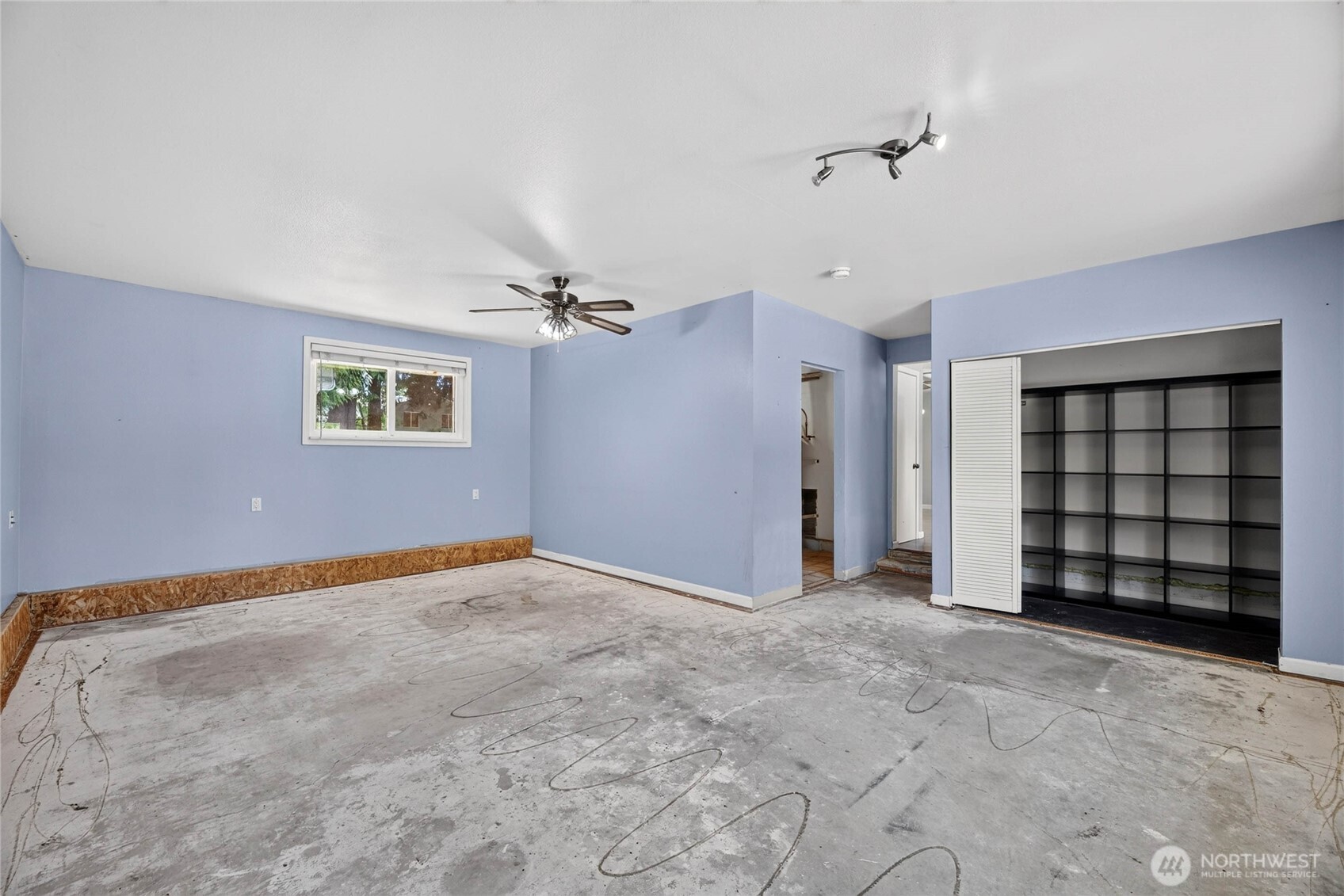 property viewer photo 9